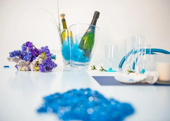 Blue 公寓 *