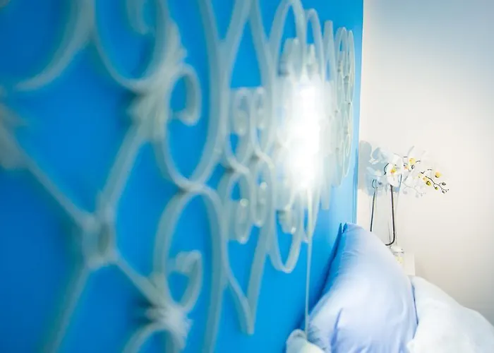 Blue 卡斯泰拉马莱