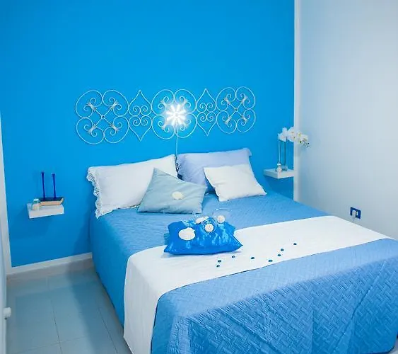 Blue * 卡斯泰拉马莱